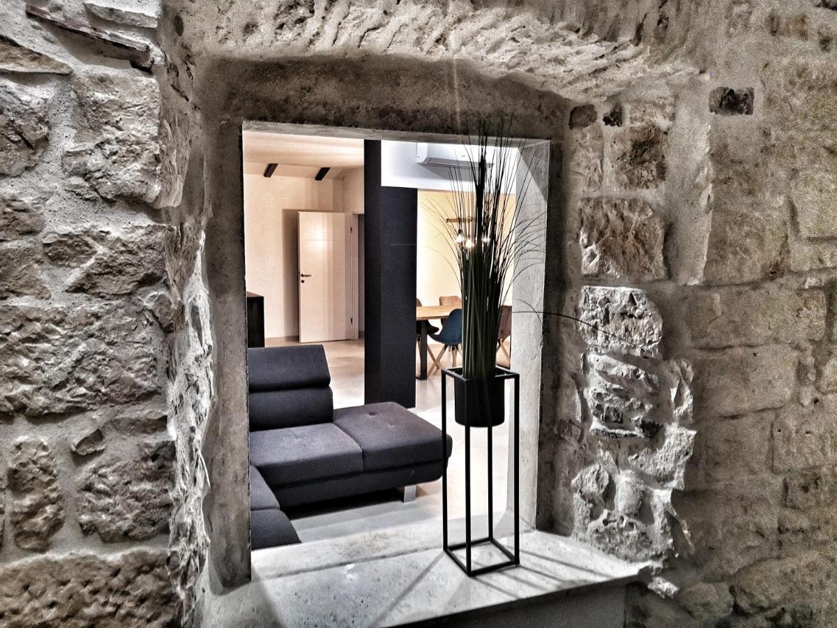 Villa Azzuro Selca  Экстерьер фото