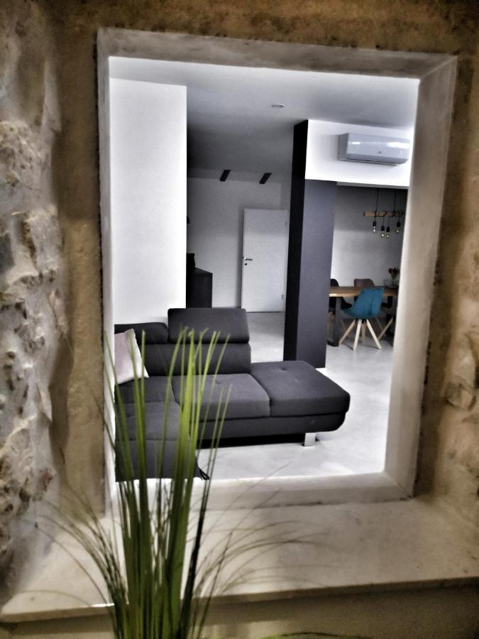 Villa Azzuro Selca  Экстерьер фото