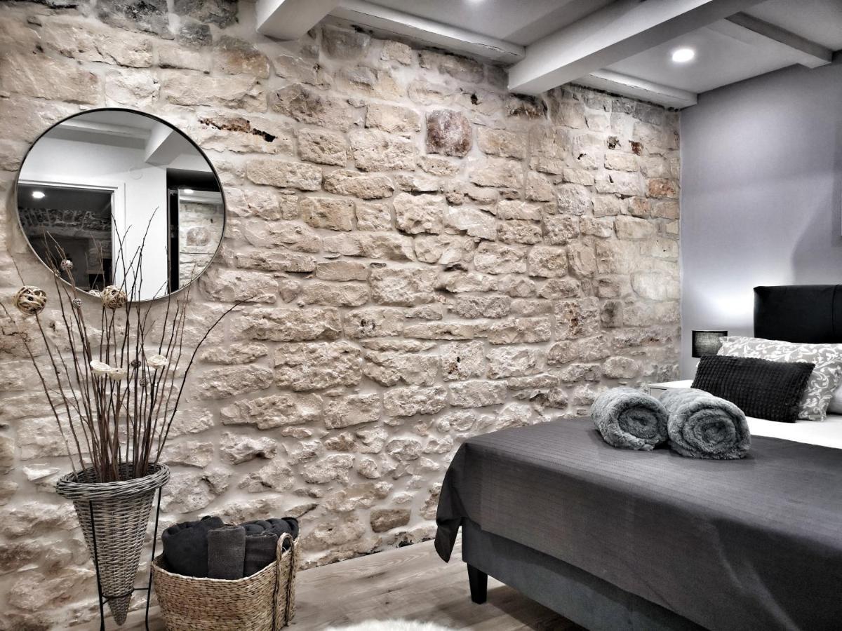 Villa Azzuro Selca  Экстерьер фото